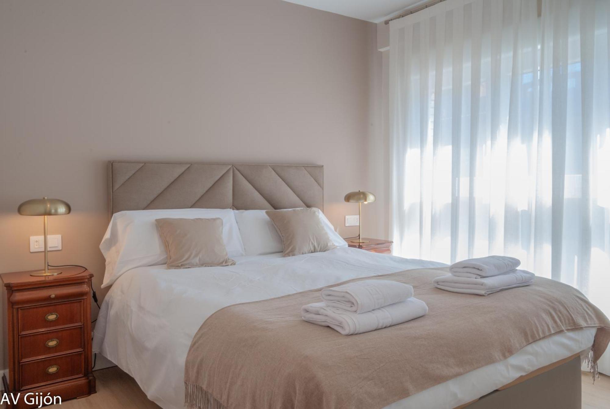 Appartement Av Costa One à Gijón Extérieur photo